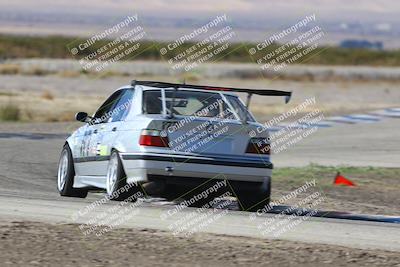 media/Oct-26-2025-CalClub SCCA (Sun) [[8ce1e69566]]/Group 2/Grapevine/